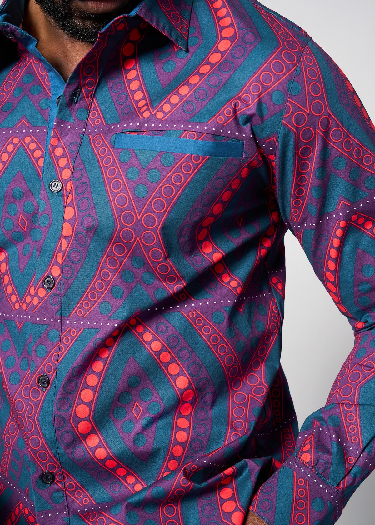 Mazi Men's African Print Button-up Shirt (Rhubarb Retro Diamonds)