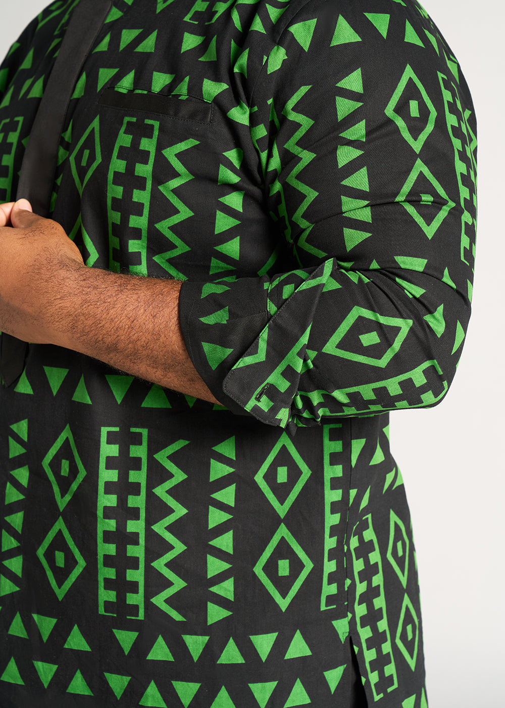 Ibrahim Men's African Print Traditional Shirt (Moss Black Geometric) - Clearance