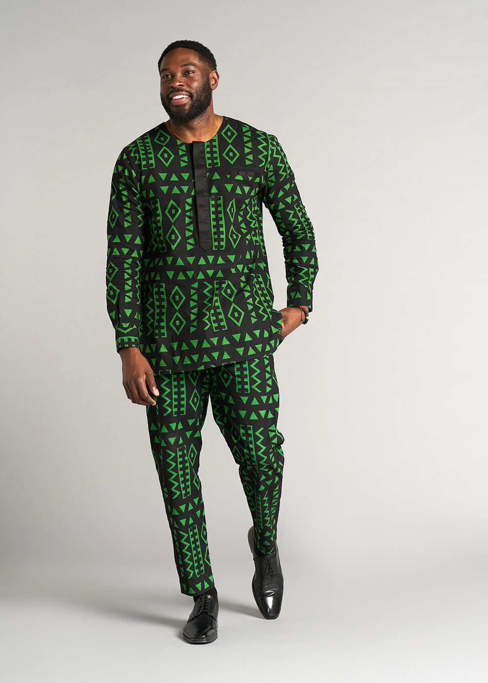 Ibrahim Men's African Print Traditional Shirt (Moss Black Geometric) - Clearance