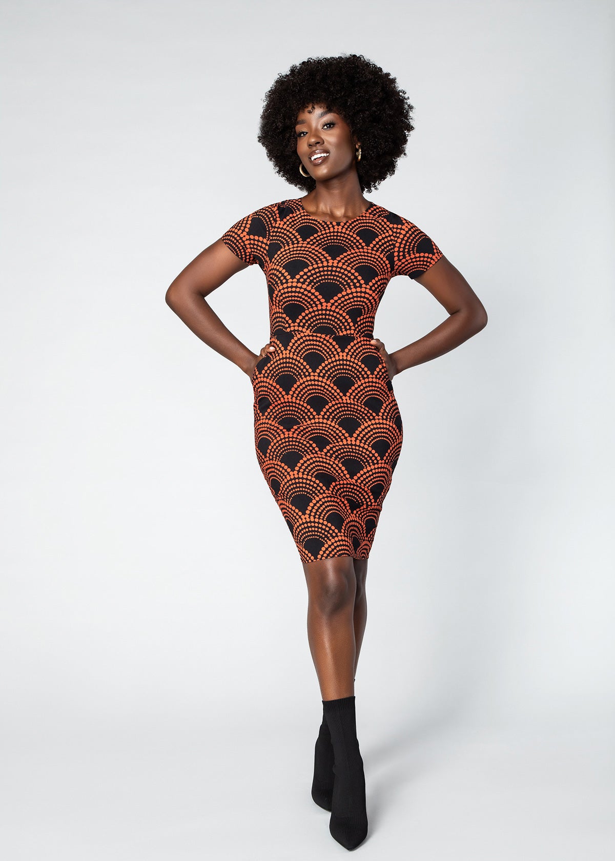 Sabella Women's African Print Stretch Dress (Black Amber Dots)