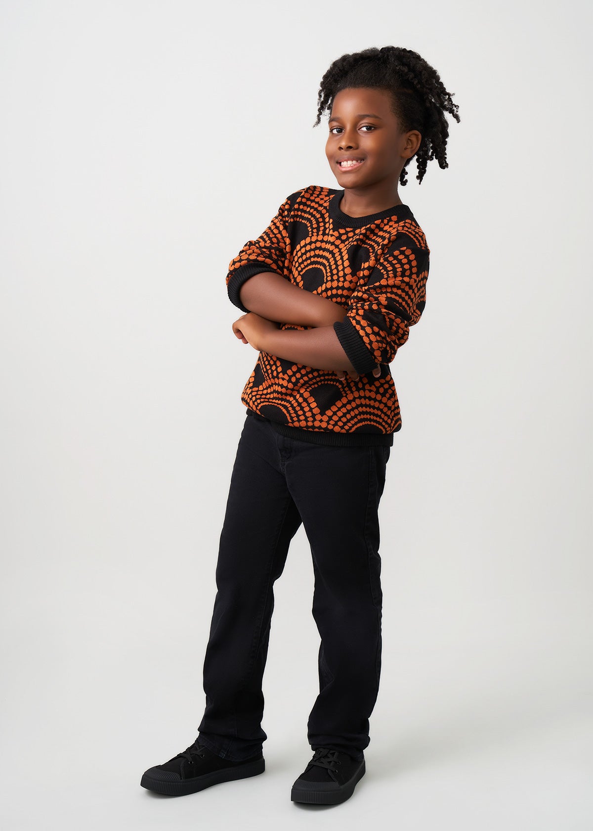 Oma Kids Unisex African Print Sweater (Black Amber Dots)